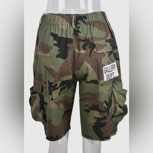 Gallery Dept. Inspired Camo Cargo Shorts 🫡🔥 - Picture 4 of 5